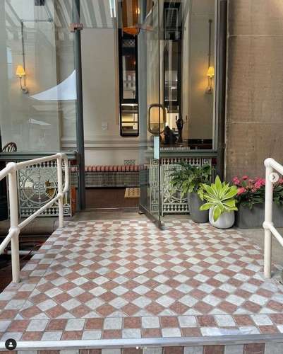 Bianca Carrara tumbled marble cobblestones - NOW ON SALE