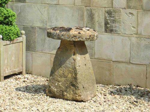 Cotswold Staddle Stone, early 19th C