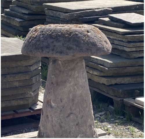 Cotswold Staddle Stone, early 18th C